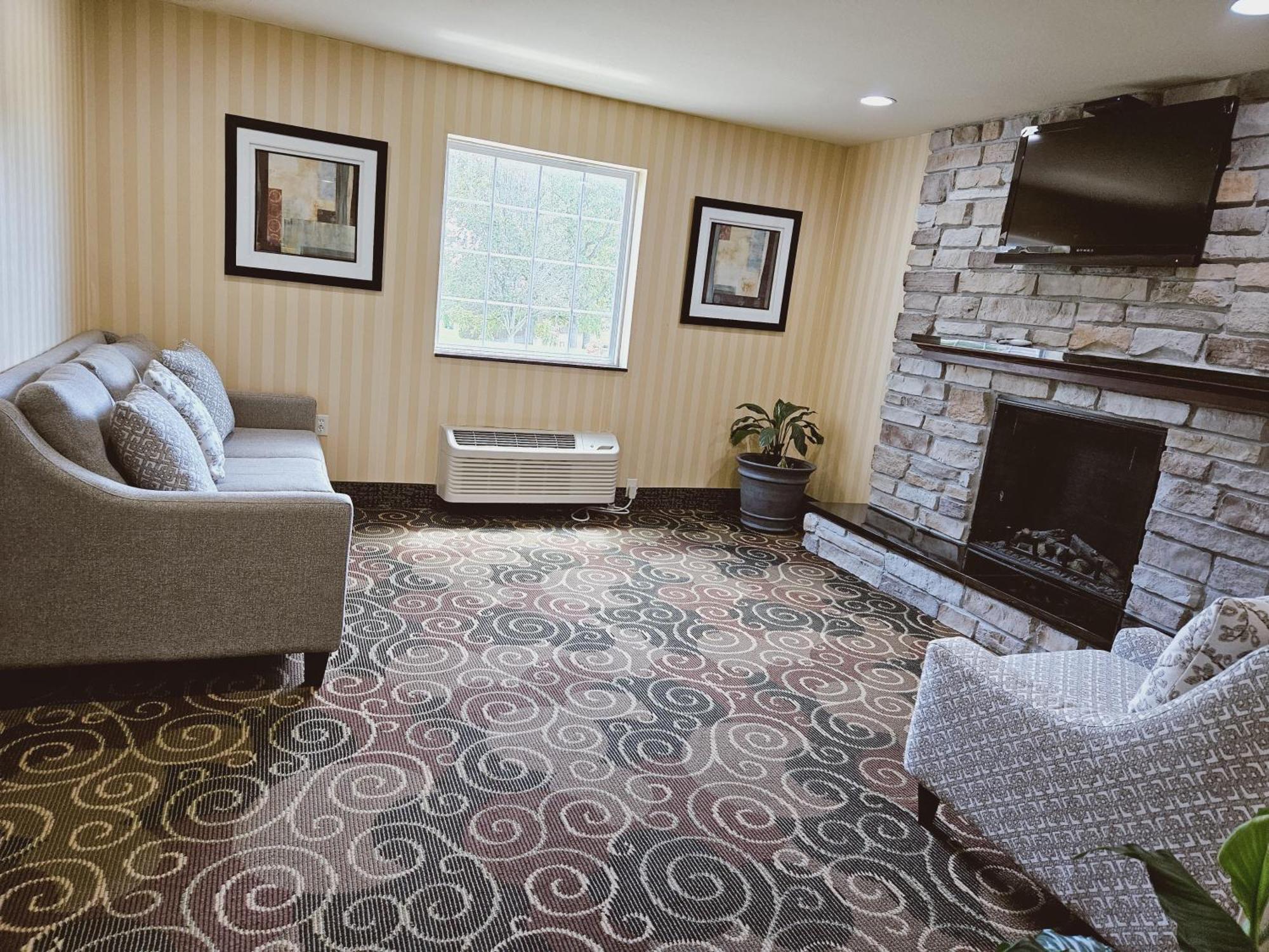 Cobblestone Inn & Suites - Bloomfield المظهر الخارجي الصورة