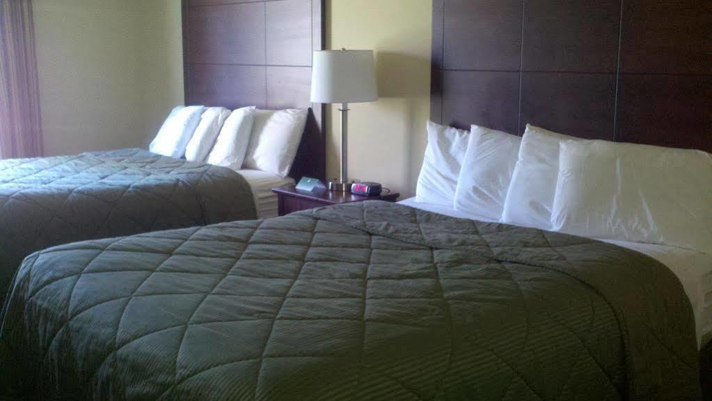 Cobblestone Inn & Suites - Bloomfield المظهر الخارجي الصورة