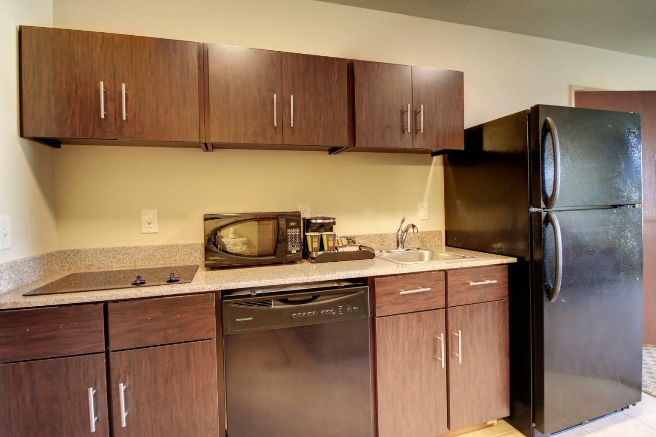 Cobblestone Inn & Suites - Bloomfield المظهر الخارجي الصورة